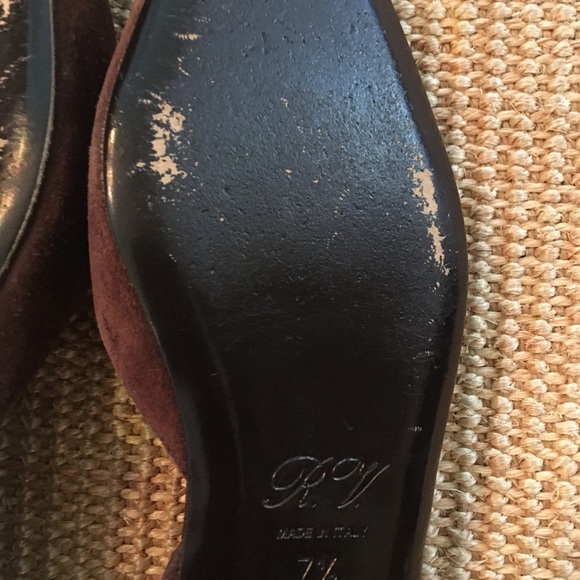 Roger Vivier -Paris- Brown Suede Flats - Picture 14 of 15